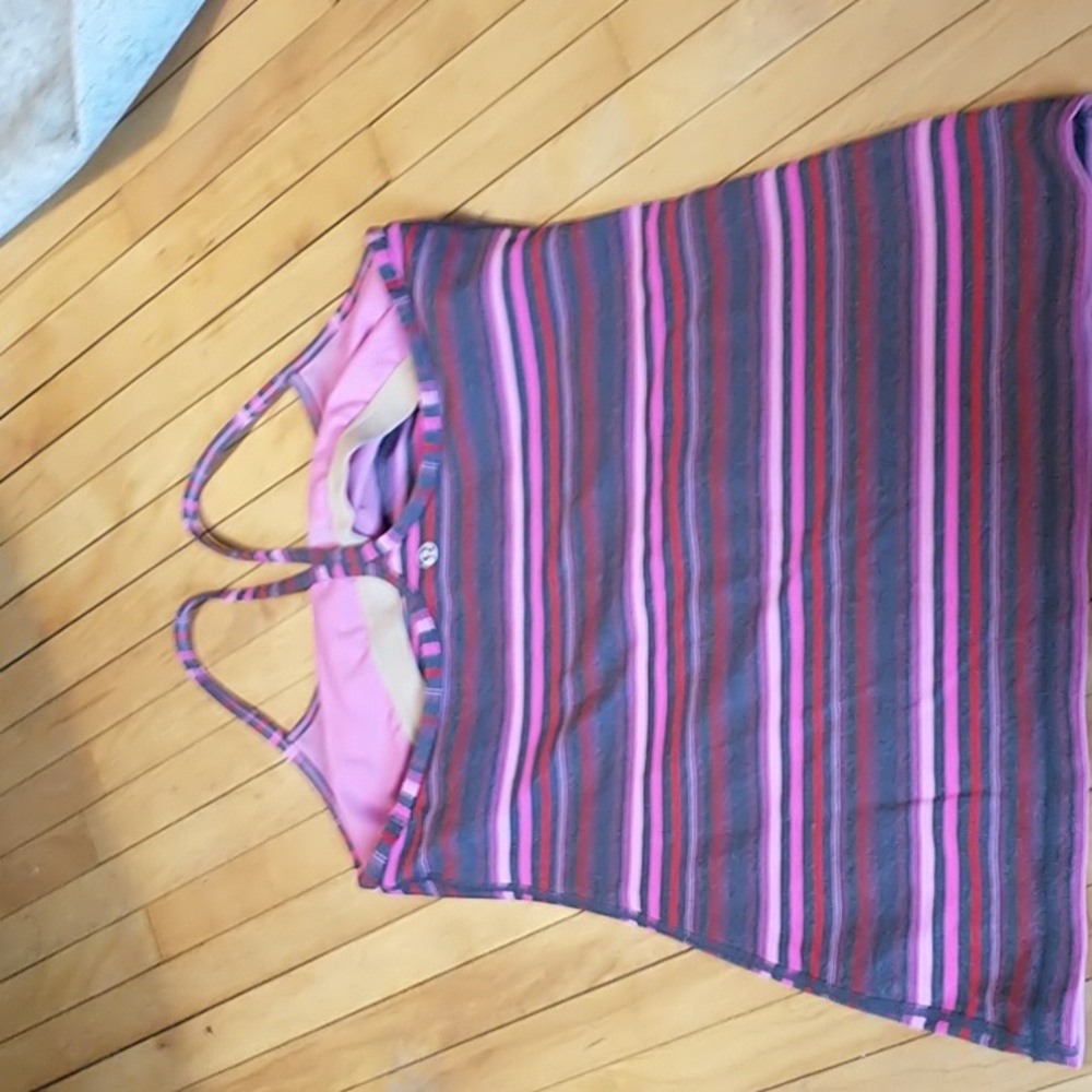 Lululemon Power Y Tank Elevation Pink and Purple Space Dye Stripes, Size 10 - Picture 4 of 5